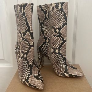 Aldo Snakeskin Print boots- Size 6